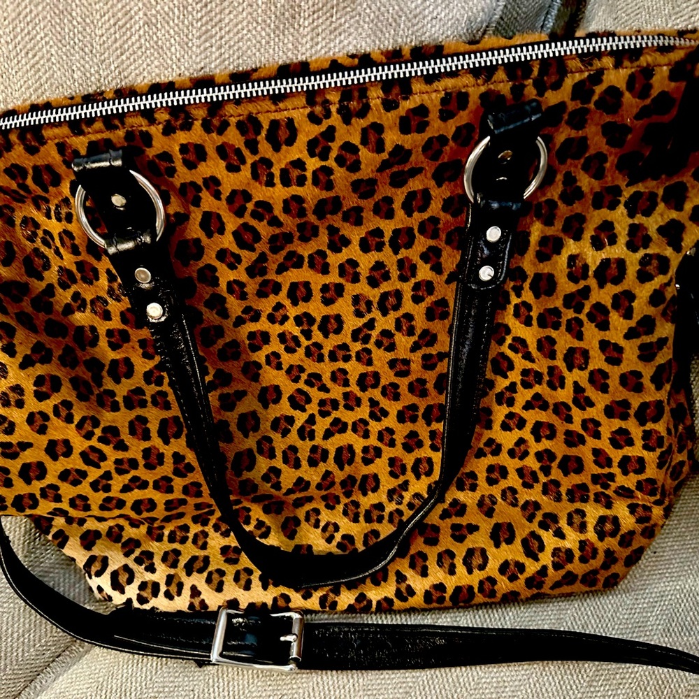Wild Goose Cowhide Purse